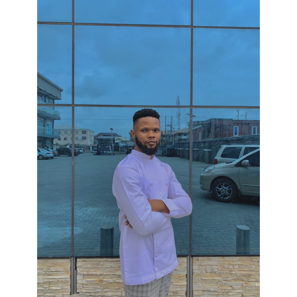 Petite_fours_lagos Lagos-Based Bespoke Pastry and Catering Services Provider