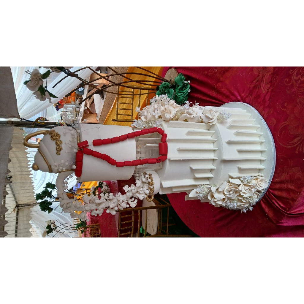 Creativecakecutters Onitsha Wedding Fashion Offering Fresh Cakes and Dress Rentals