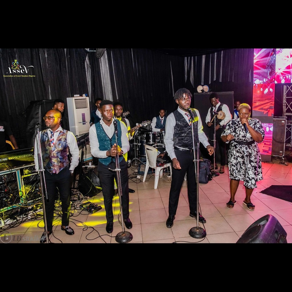 D_GROOVY2UNES Entertainment Live Music Band and Event Services in Nigeria