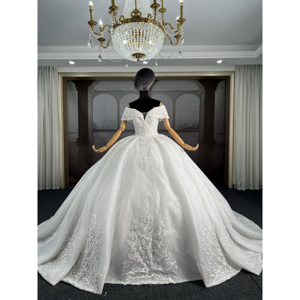 Unique Bee Bridals and Events Wedding Planning and Bridal Shop in Akure