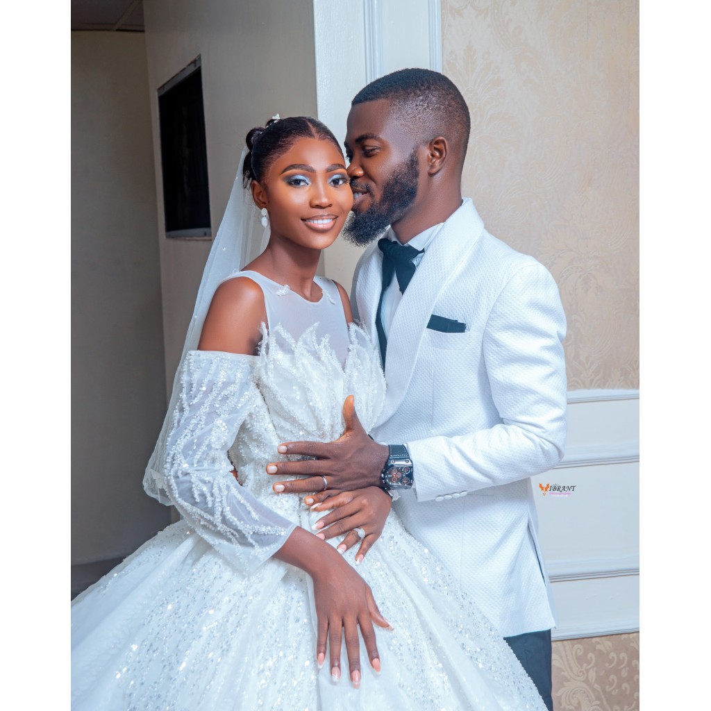 Vibrant Creative Photography Studio Alakuko, Lagos Wedding Photography