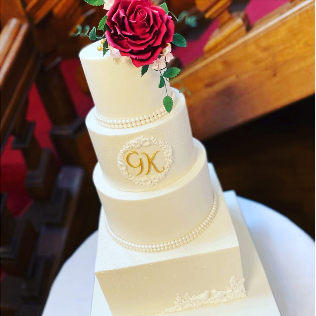 Davhelle Empire Cakes & Events Ota, Wedding Cakes, Catering & Setup