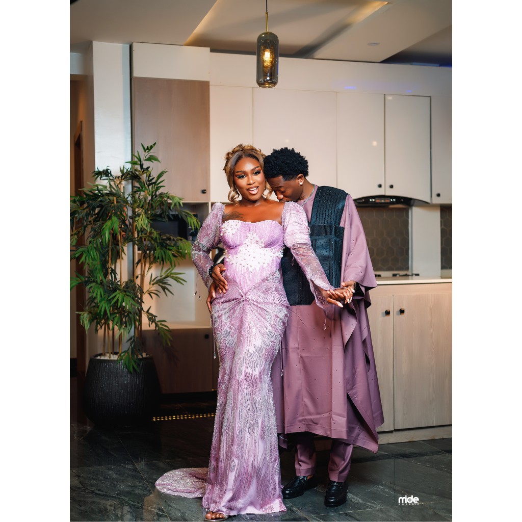 Mide Adebayo Studios, Alimosho, Lagos - Wedding Photography Studio