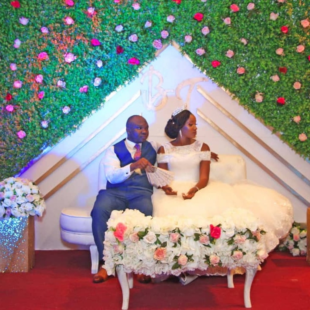 Bee Crown Events Ijebu Ode - Wedding Decor and Venue Dressing