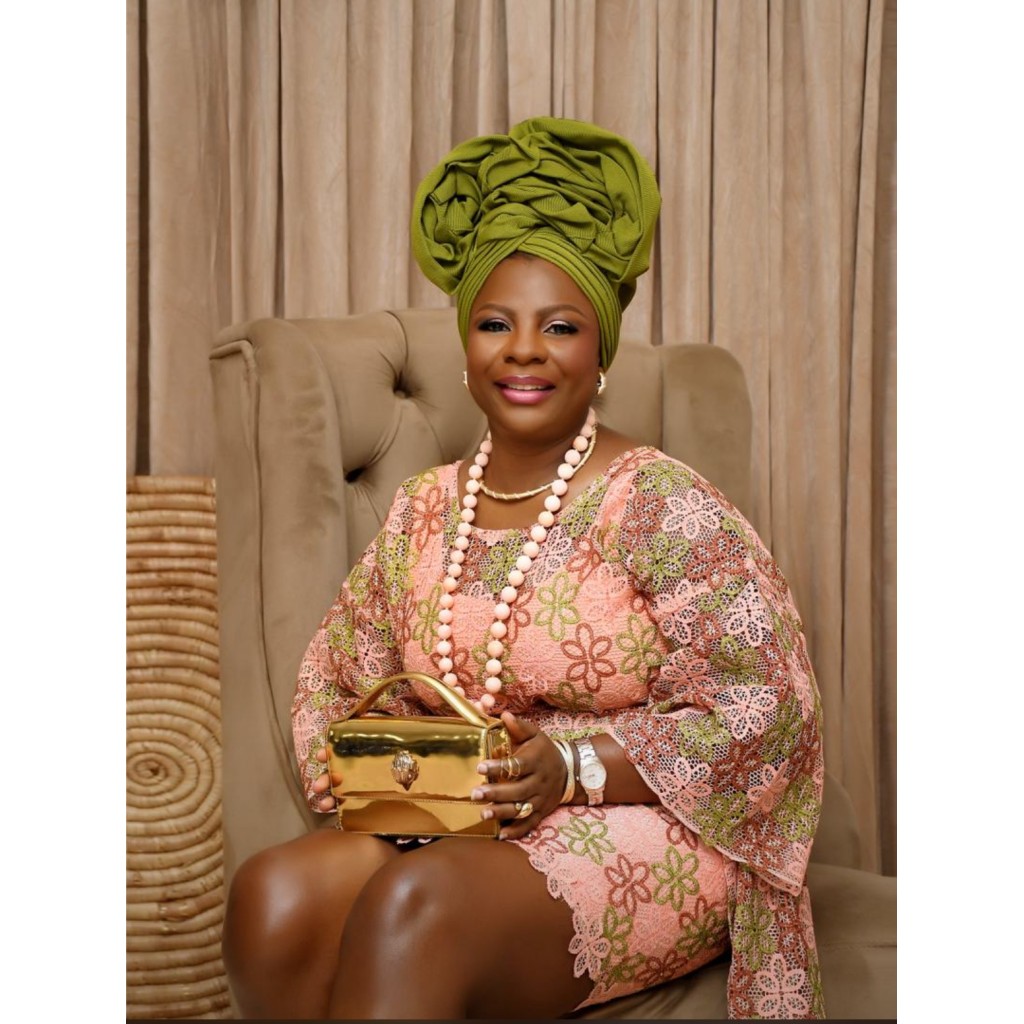 Stephanie Gold Essence, Anthony, Lagos Bridal Makeup and Gele Tying