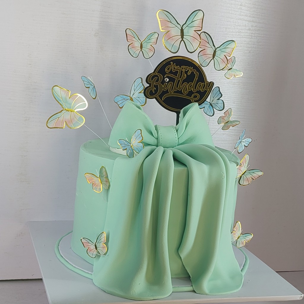 Love Struck Cakes, Festac Town, Lagos — Wedding and Celebration Cakes