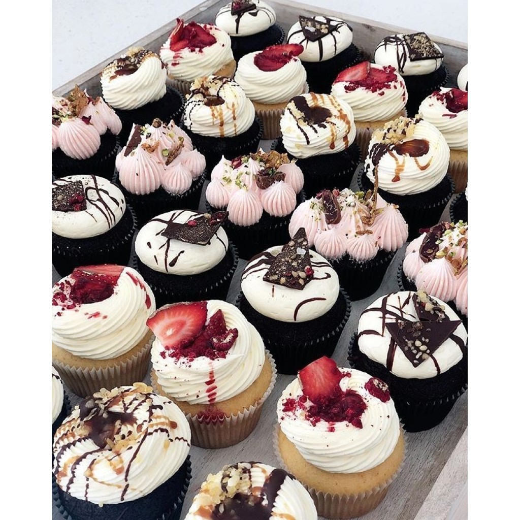 Mercicute Cakes: Wedding and Event Cakes in Ayobo, Alimosho, Lagos