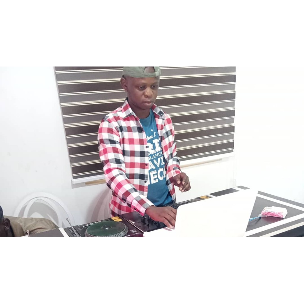 DJ Kul Entertainment, Lekki, Lagos — Wedding and Event DJ Services