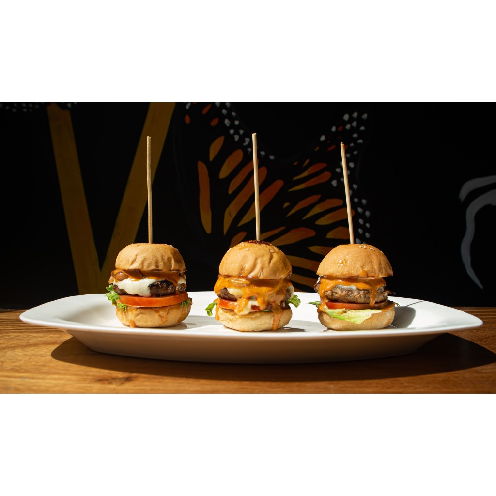 Live Lounge Victoria Island, Lagos — Lounge, Live Band and Fine Dining