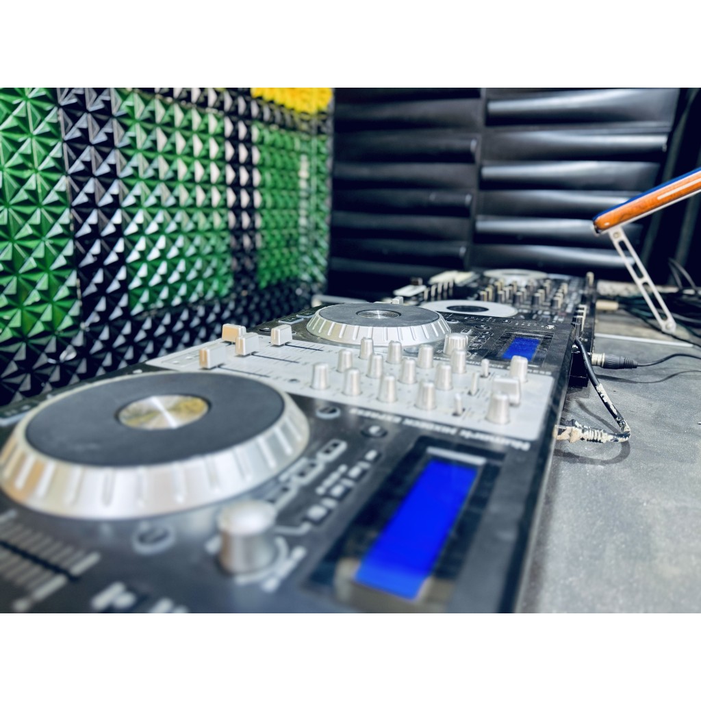 DJ Baddo Entertainment World Surulere Lagos Wedding DJ Services