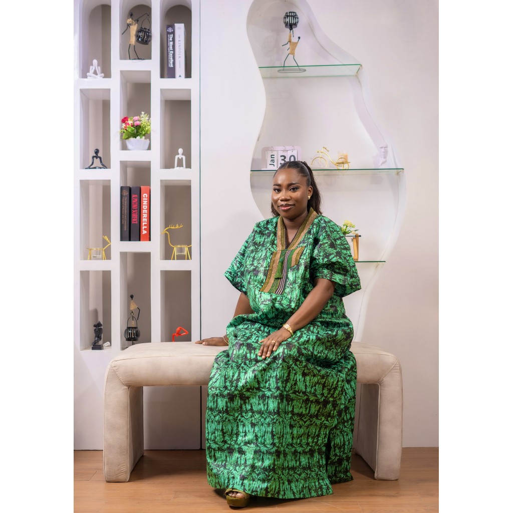 Bmax Studios Warri, Delta: Studio and On-Location Wedding Photography