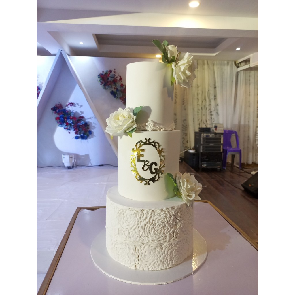 Drem Cakes and More, Kuje, Abuja | Custom Wedding Cakes & Catering