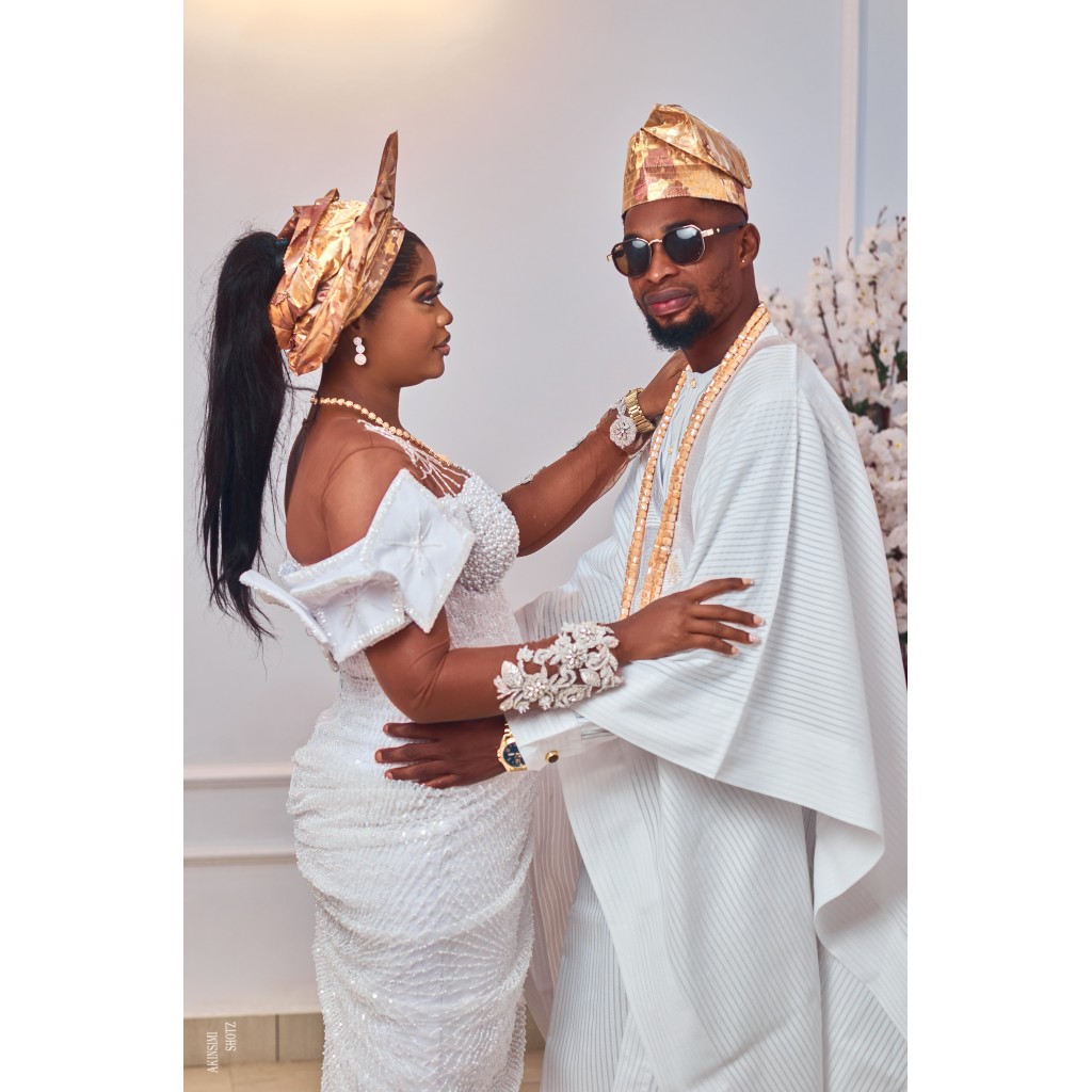 Akinsimi Shotz Ibadan Wedding Videography and Photography Studio