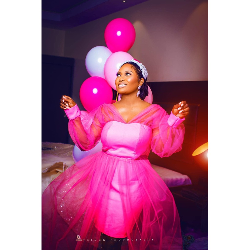 Teezak Photography Kaduna: Wedding Photography With High-End Lighting