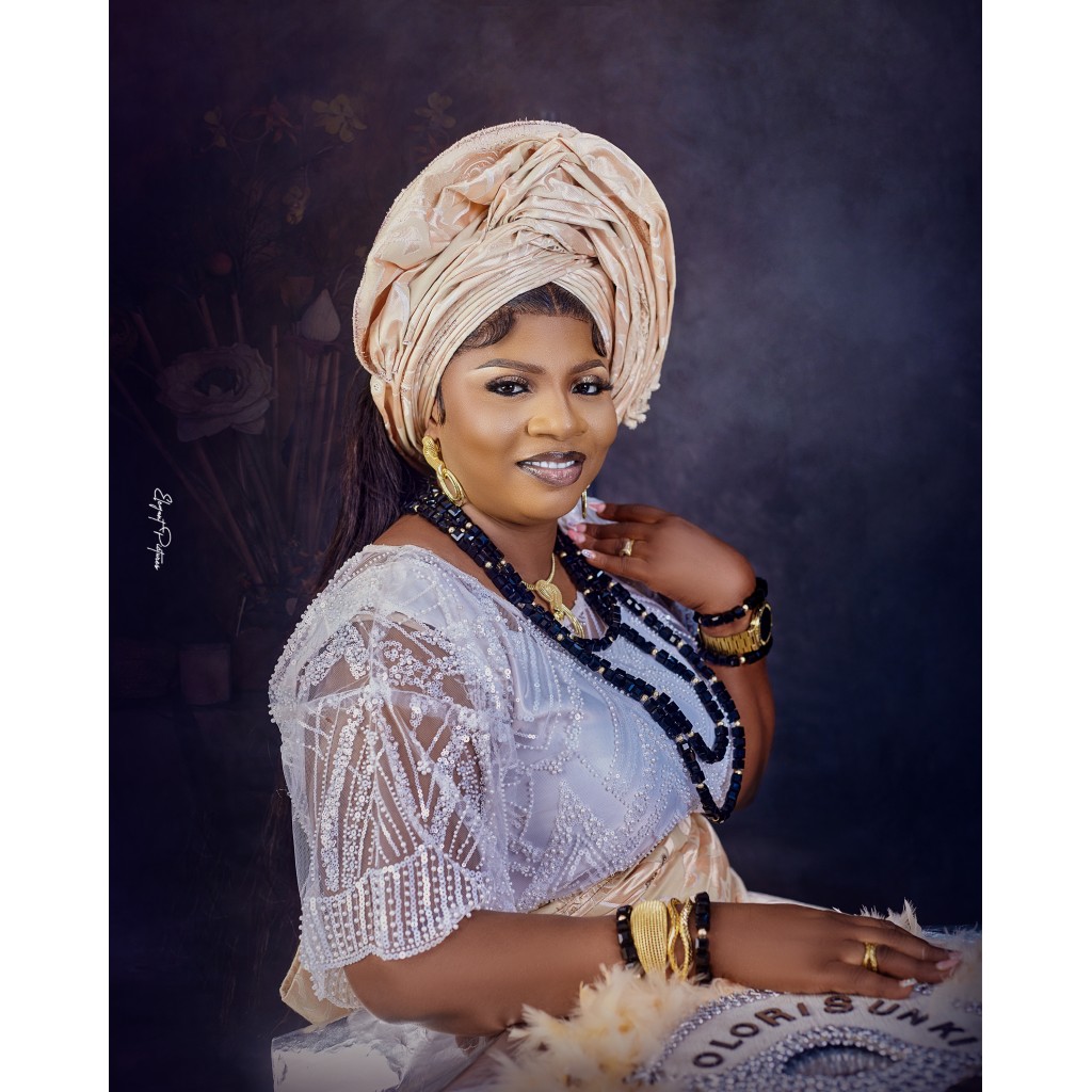 Elegant Photo Studio Ilorin, Oko Erin — Wedding Photos and Portraits