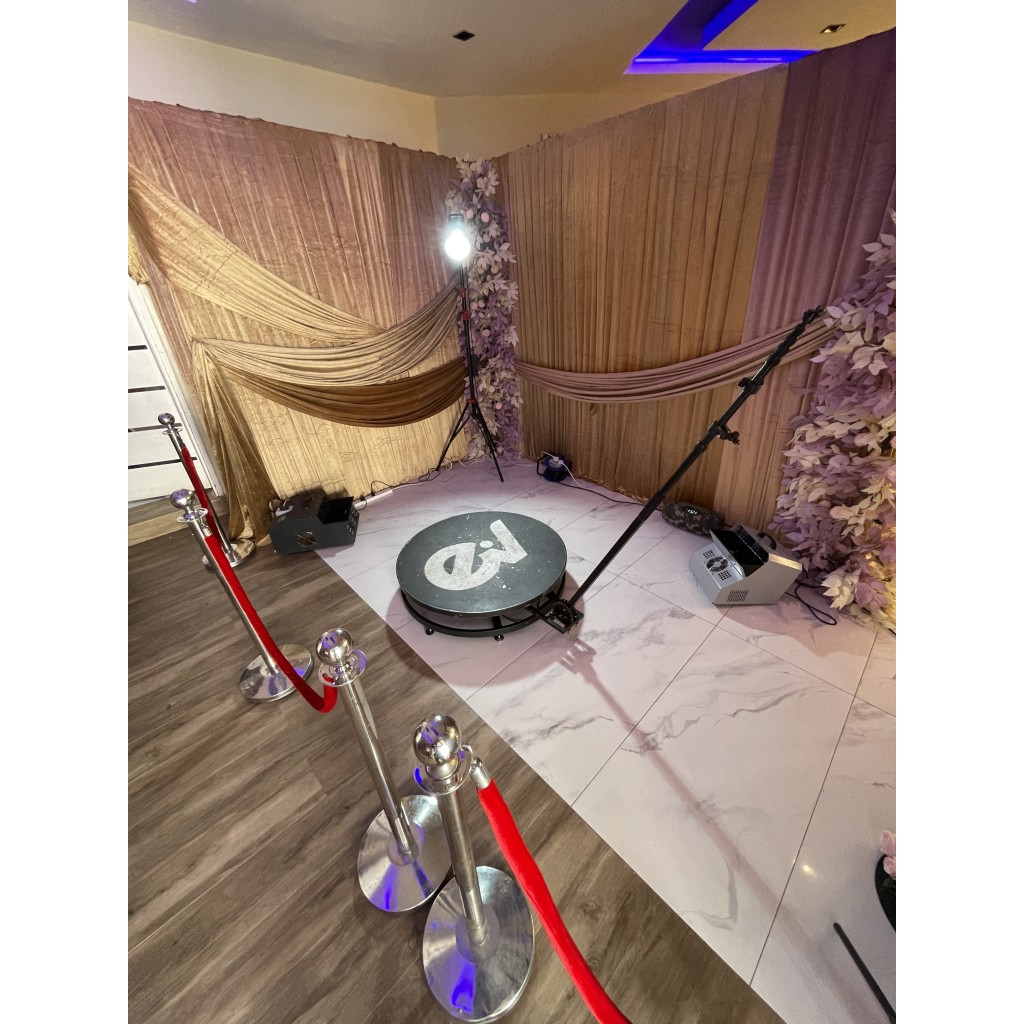 Eronz Val 360 Benin City Photo & Video, 360 Booth and Drone Rental