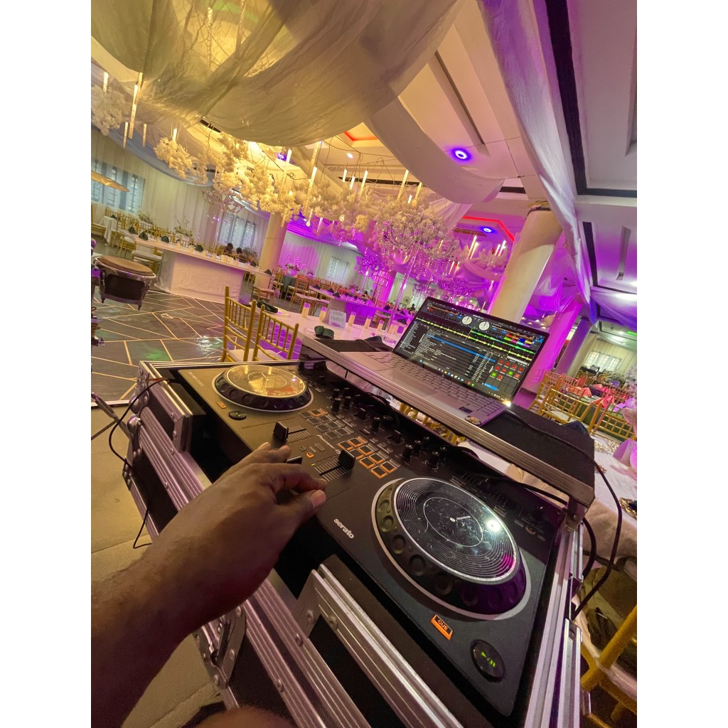 DJ Icey Warri — Wedding, Funeral and Party DJ & Event Entertainment