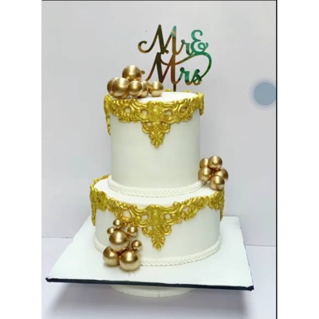 Brizy Cakes and More Osogbo: Custom Wedding and Celebration Cakes