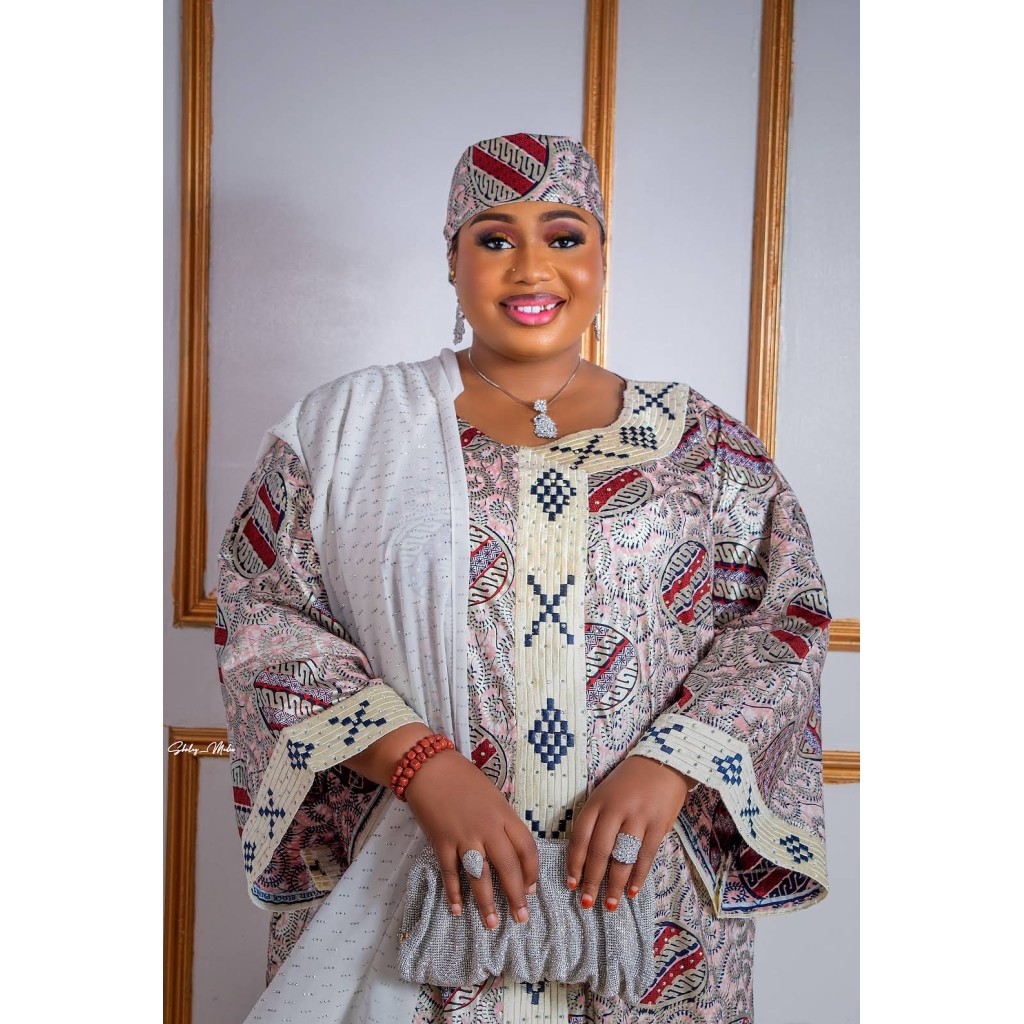 Sholey Photo Studio Ede, Osun — Wedding Photography and on Location