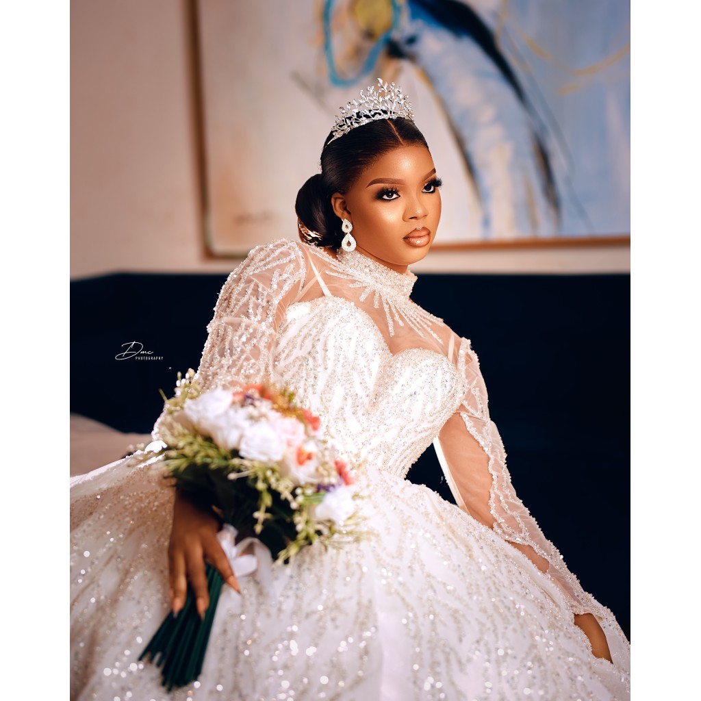 Dee's Bridals, Sagamu Ogun: Wedding Dresses, Fittings and Delivery