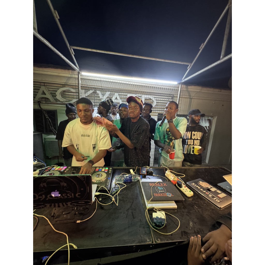 Big DJ Classic Abuja Wedding DJ Service Open 24/7 for Events