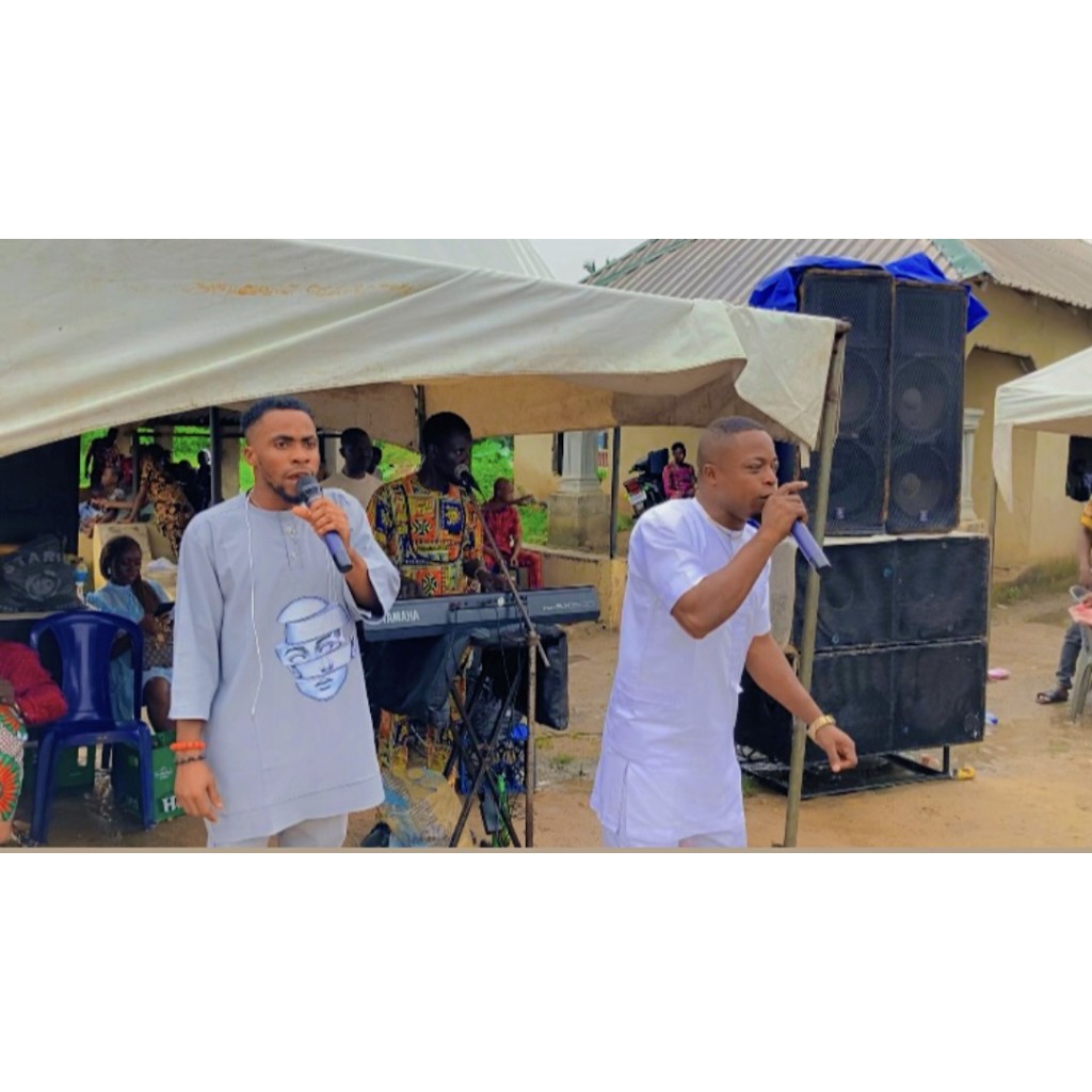 Uzoboy Zamaikwerre Port Harcourt Live Wedding Music and MC Support