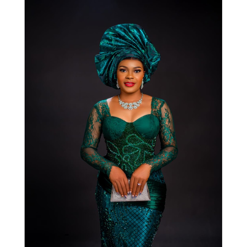Sunshine Dress Up Osogbo Wedding Dress Design and Tailoring Studio