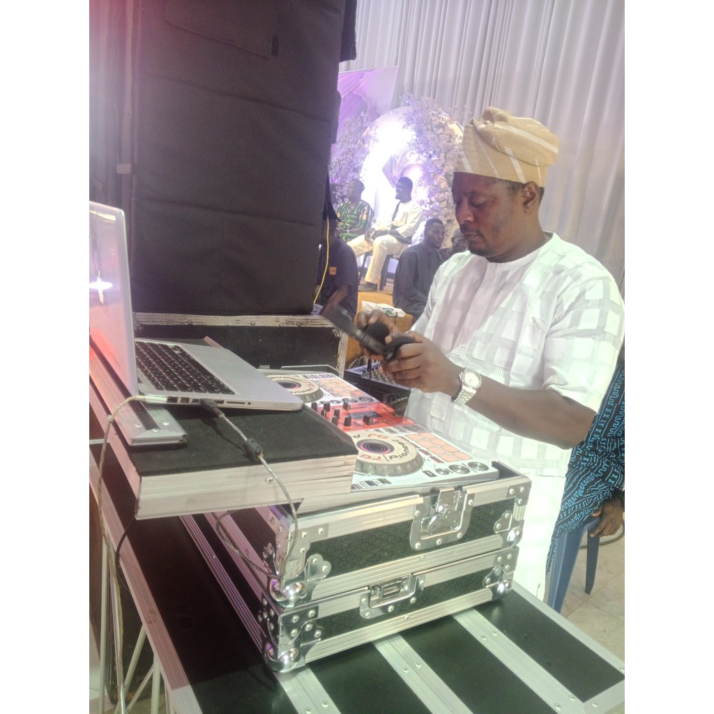 DJ Dion Entertainment Abeokuta Wedding DJ, Sound and Lighting