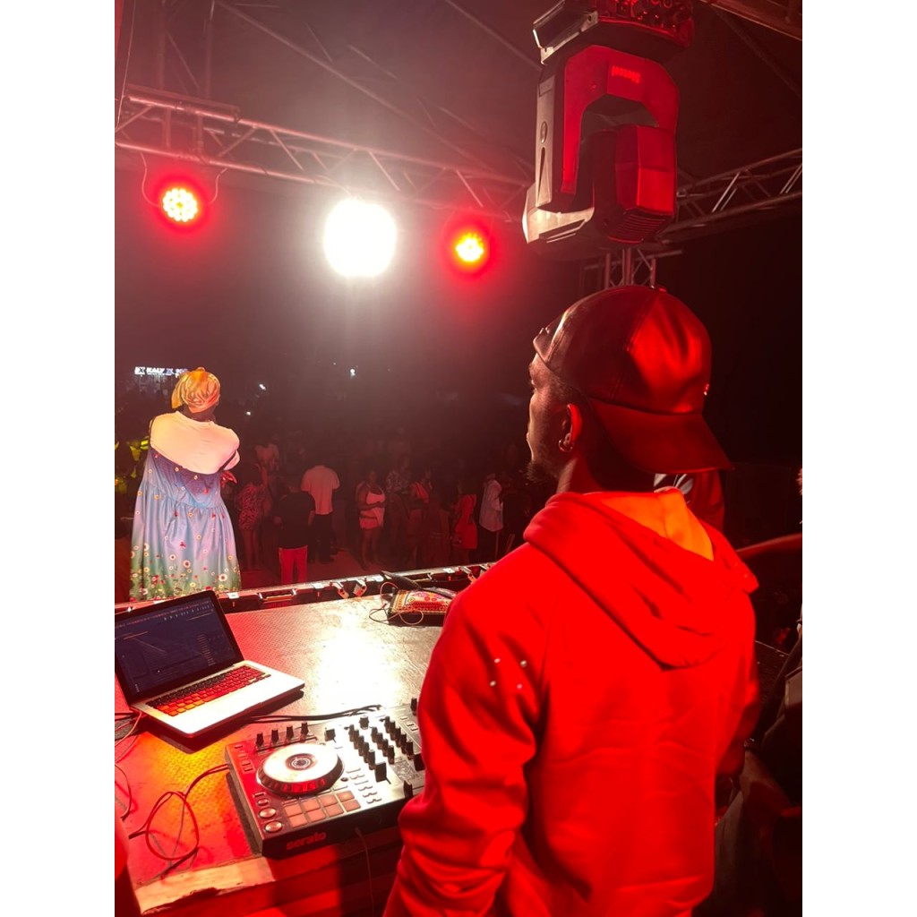 DJ Tonz Wedding DJ Awka, Anambra — 24/7 On-Site Music Services