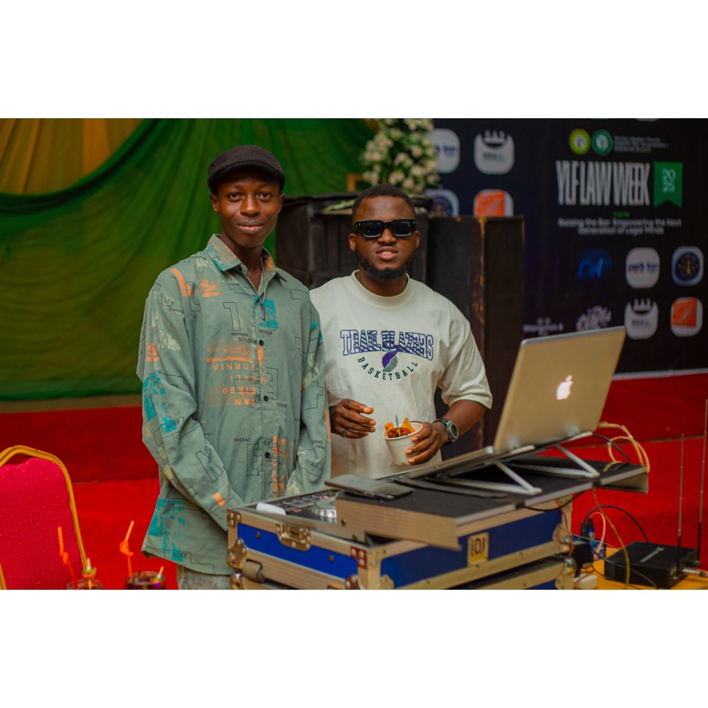 DJ HORLAR HYPER Abeokuta, Ogun Wedding DJ and Reception Services