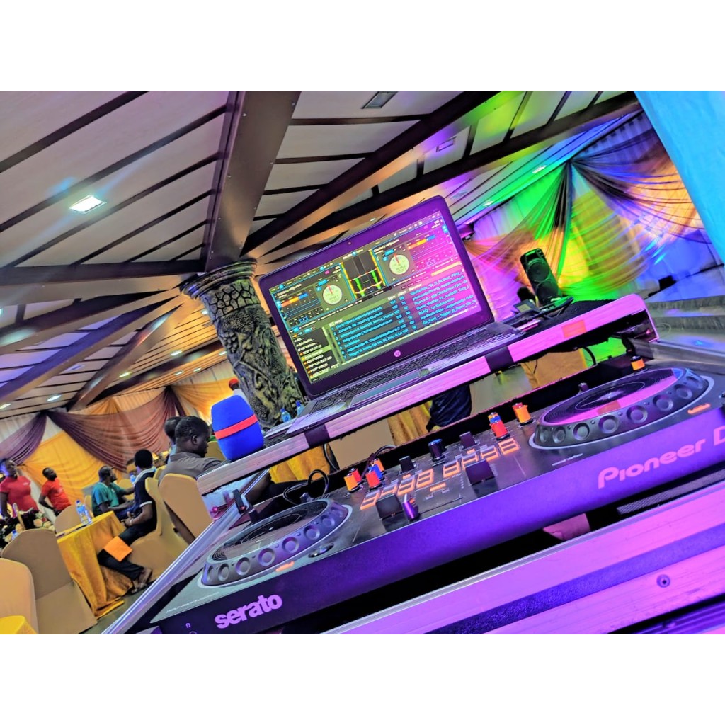 Classic DJ Kizz Akure, Ondo Wedding DJ Services and Event Music