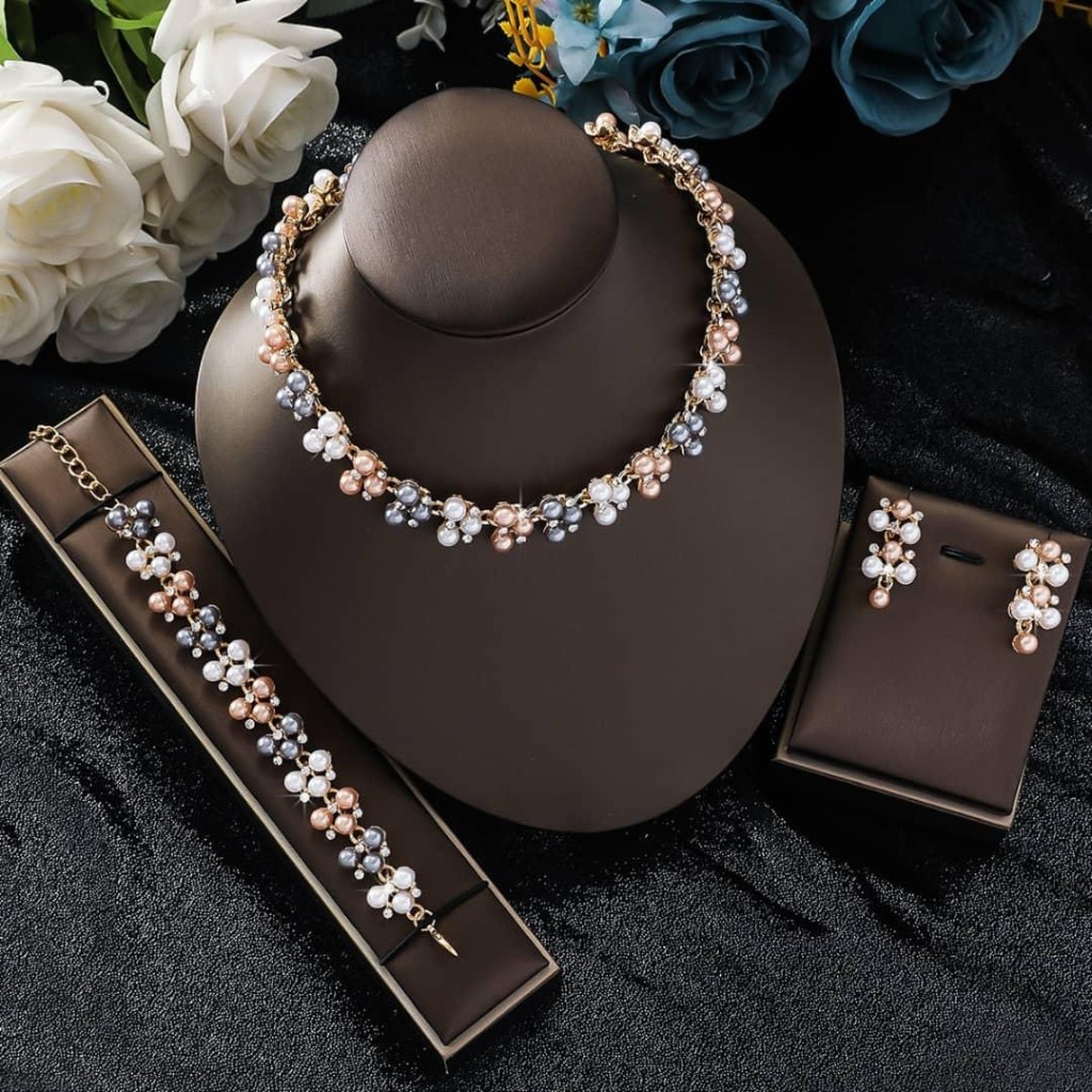 Mide Accessories Offa Kwara: Jewelry and Bridal Accessories Shop