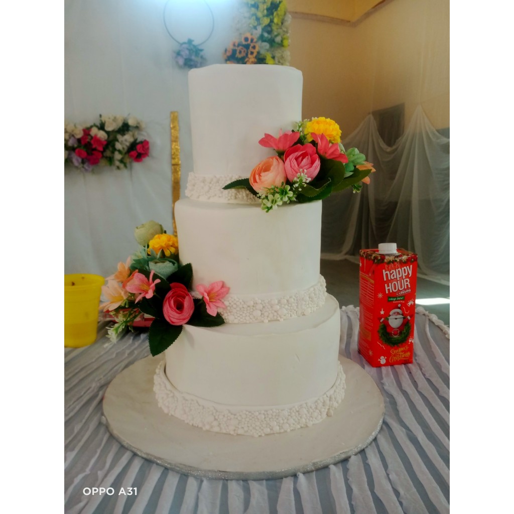 Vnica Cakes and More — Kuje (FCT) Wedding and Bridal-Shower Cakes