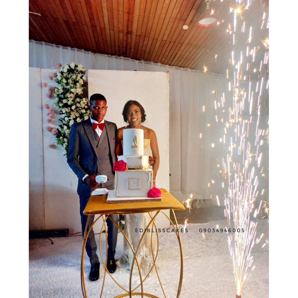Edibliss Cakes Benin City: Wedding, Fruit and Celebration Cakes