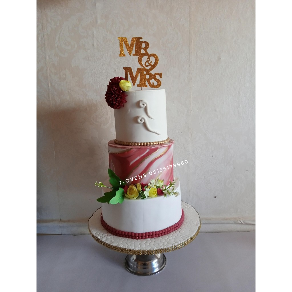 T Ovens Cakes & Pastries Oko Erin Kwara | Custom Wedding Cakes