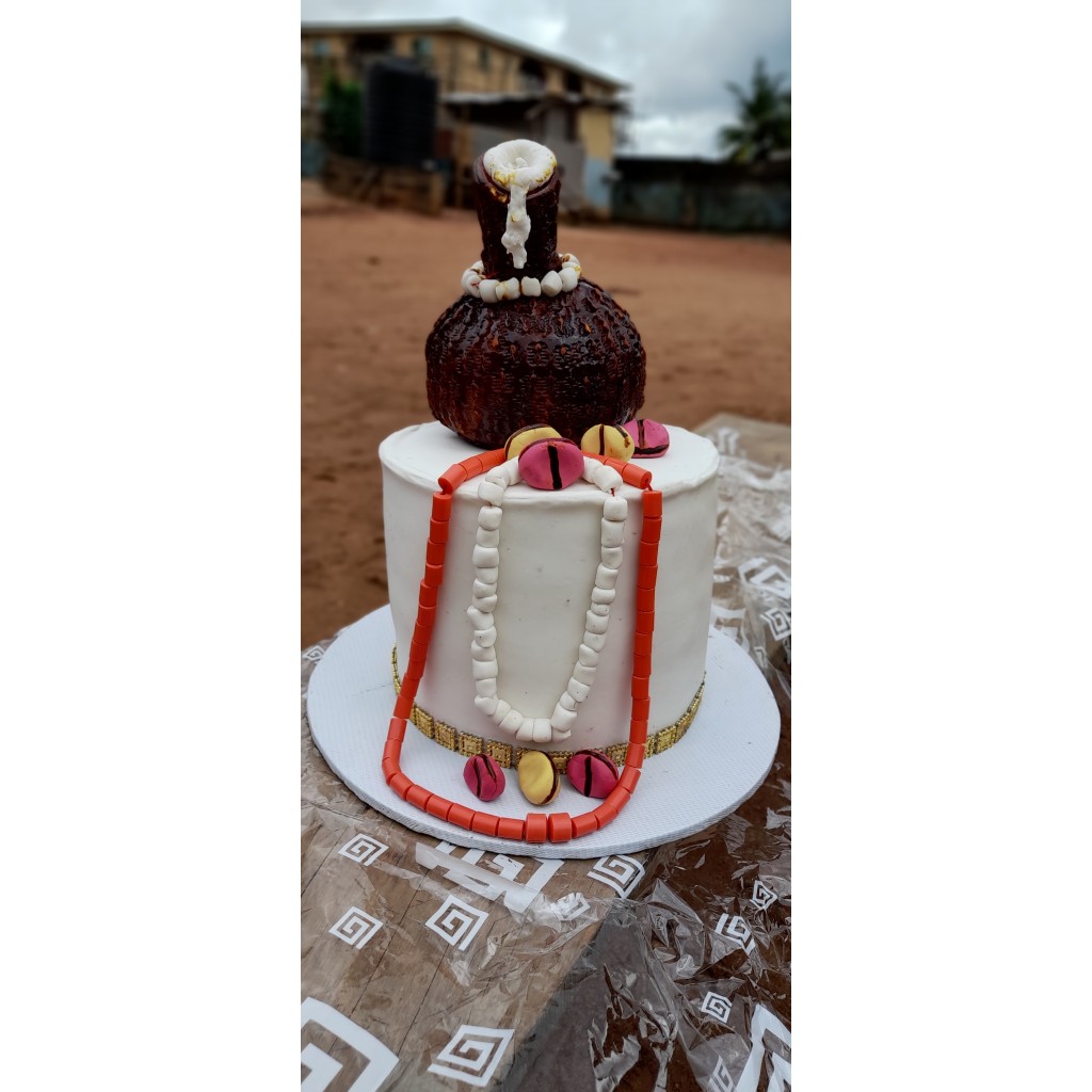 Julia Blaize Enterprise Benin City Custom Wedding Cakes and Pastries