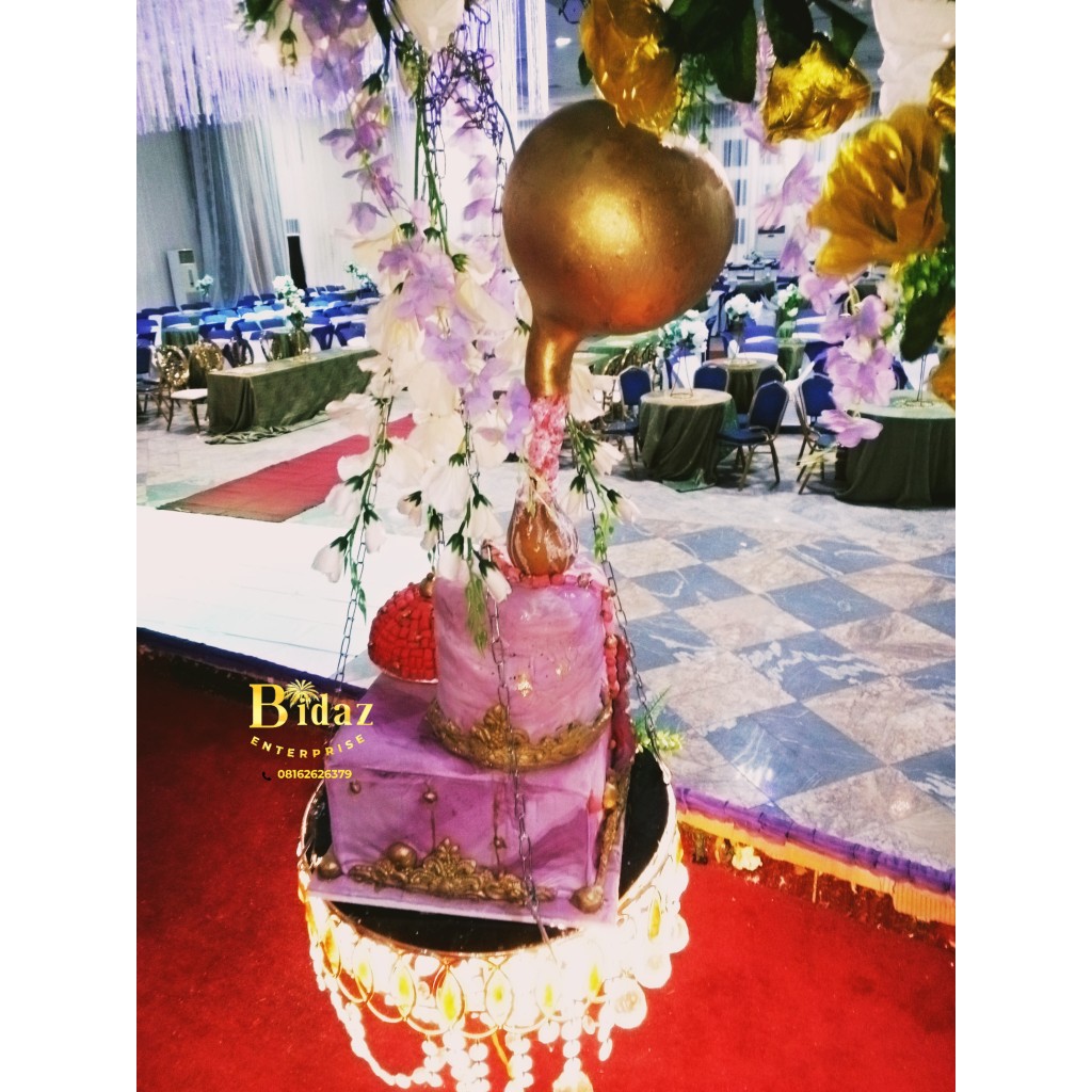 Bidaz Bakes Yenagoa, Bayelsa: Custom Wedding Cakes & Takeout