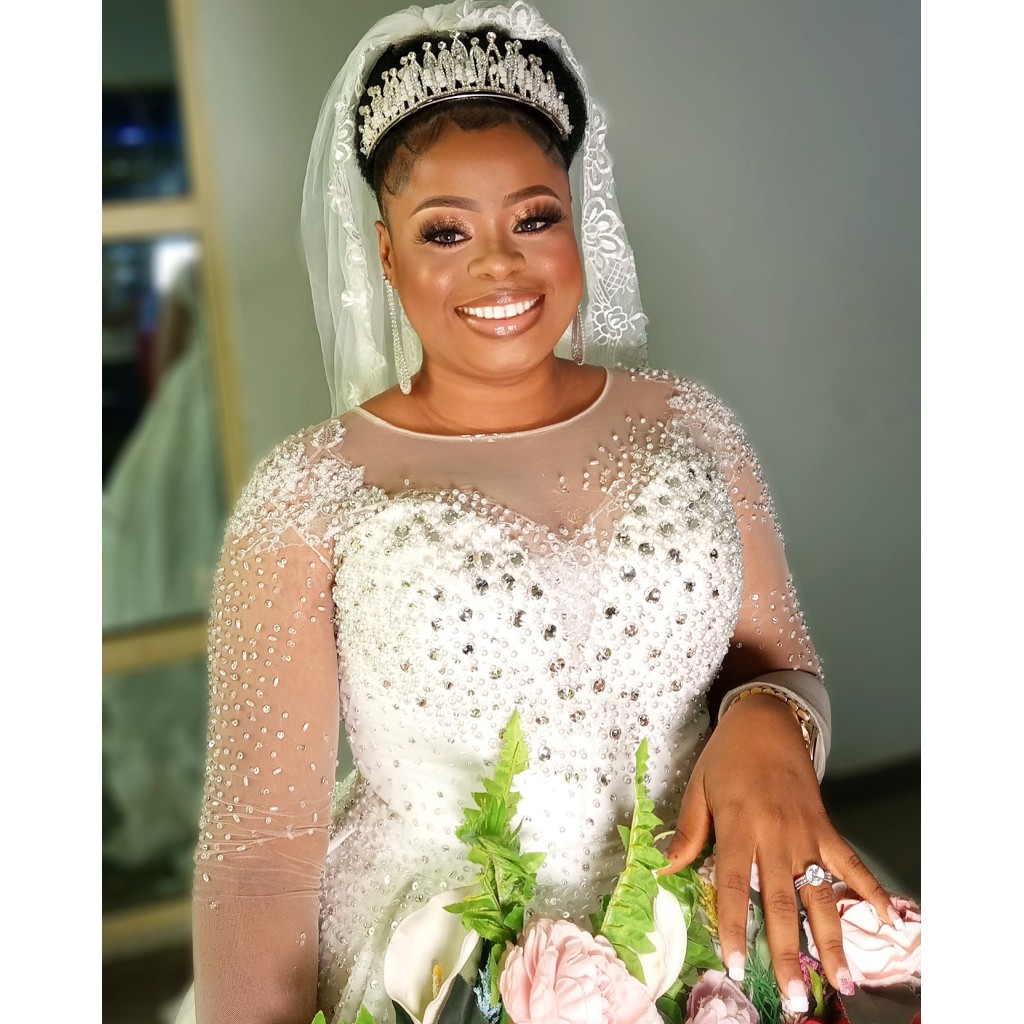 Janeys Glam Umuahia, Abia Bridal and Event Makeup Services for Photos