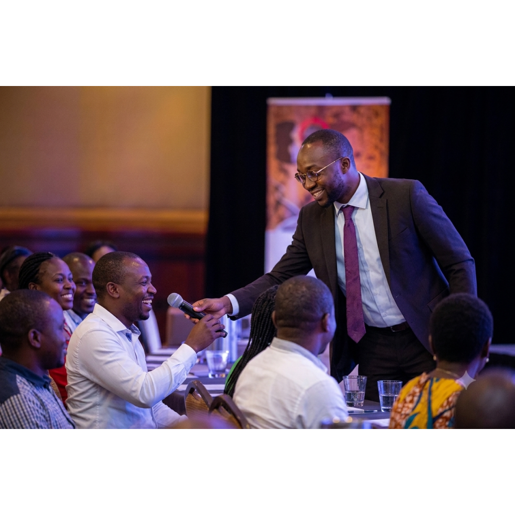 Proff Entertainment World in Lagos: MCs, DJs and Live Band Services