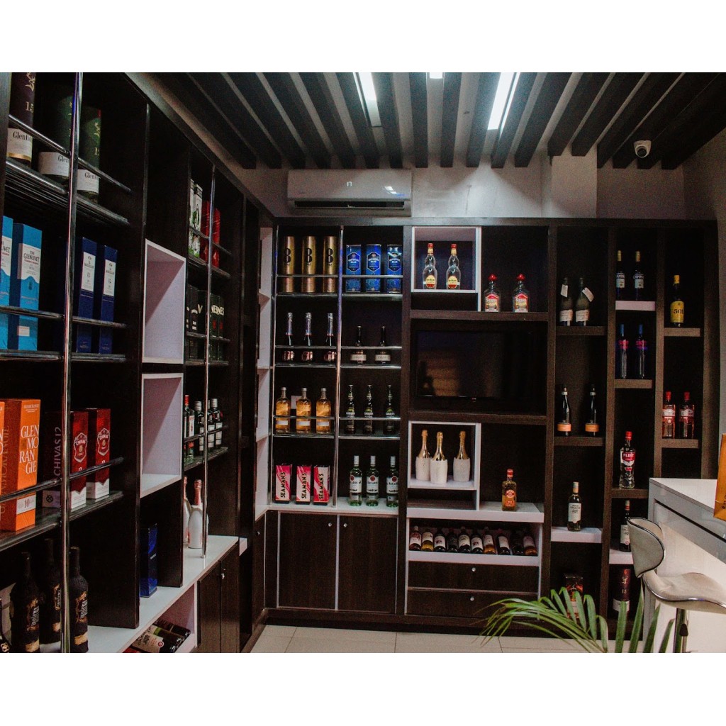 Ice & Liquor Lagos Drinks Delivery for Weddings, Parties and Events