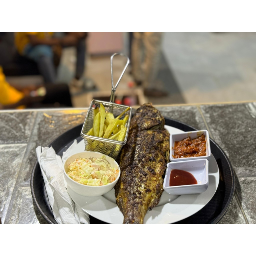 Omvee Bites 'N' Sip in Ikeja: Cocktails, Meals, Beer and Wine