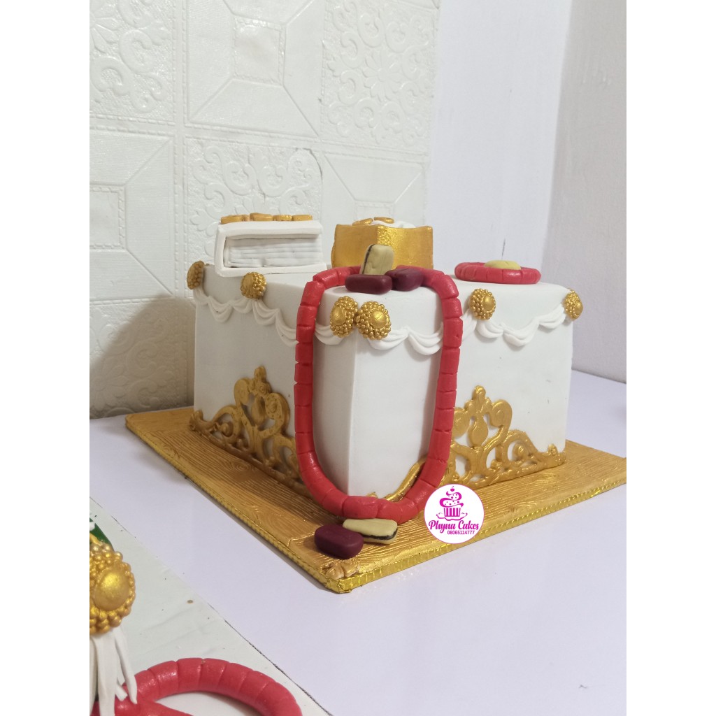 Phyna Cakes Ondo: Custom Wedding and Celebration Cakes, Delivery