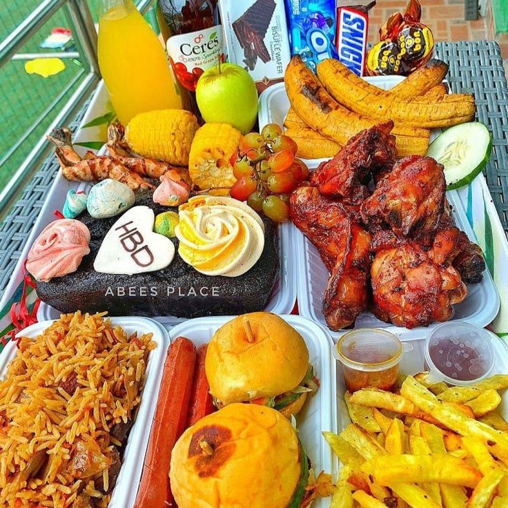 De Taste Foods: Food and Drinks Catering Services in Lagos Island