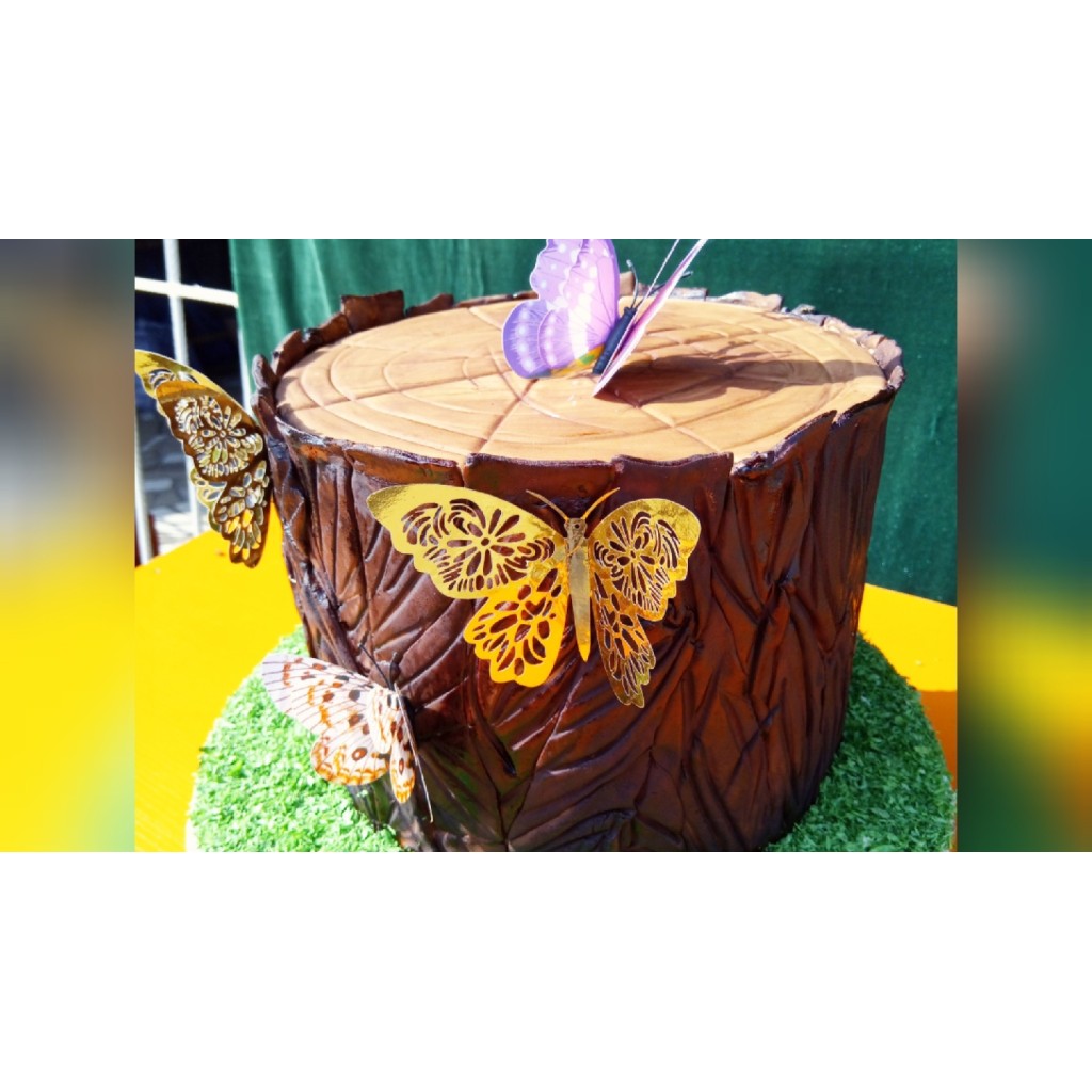 Reflection Creative Concepts, Ojo, Lagos: Wedding Decor and Cakes