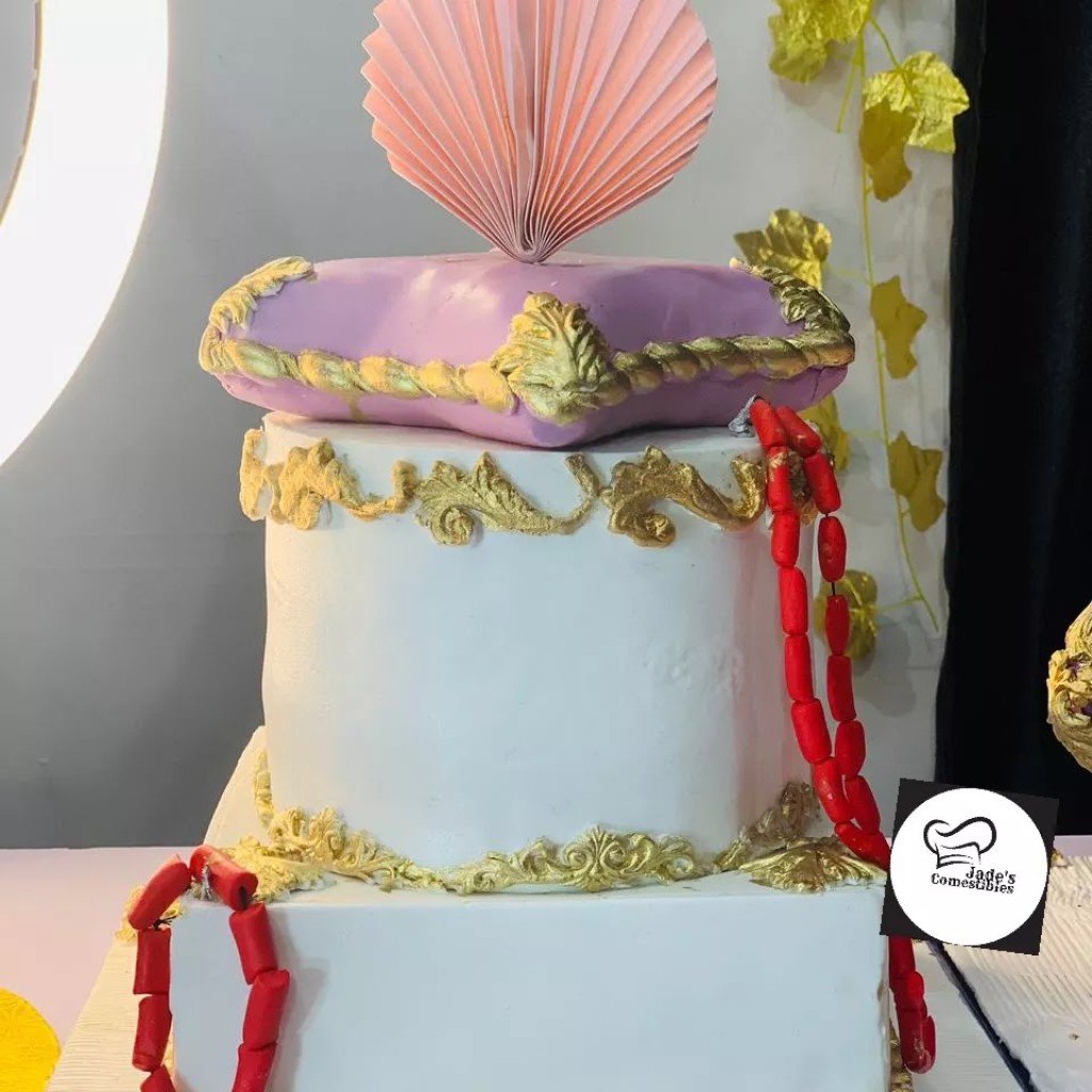 Jade's Comestibles Abeokuta: Custom Wedding Cakes and Baked Goods