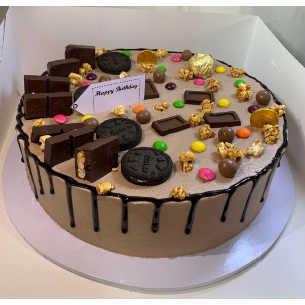 Debby Favourite Cakes and Pastries, Ibafo Wedding Cakes and Delivery