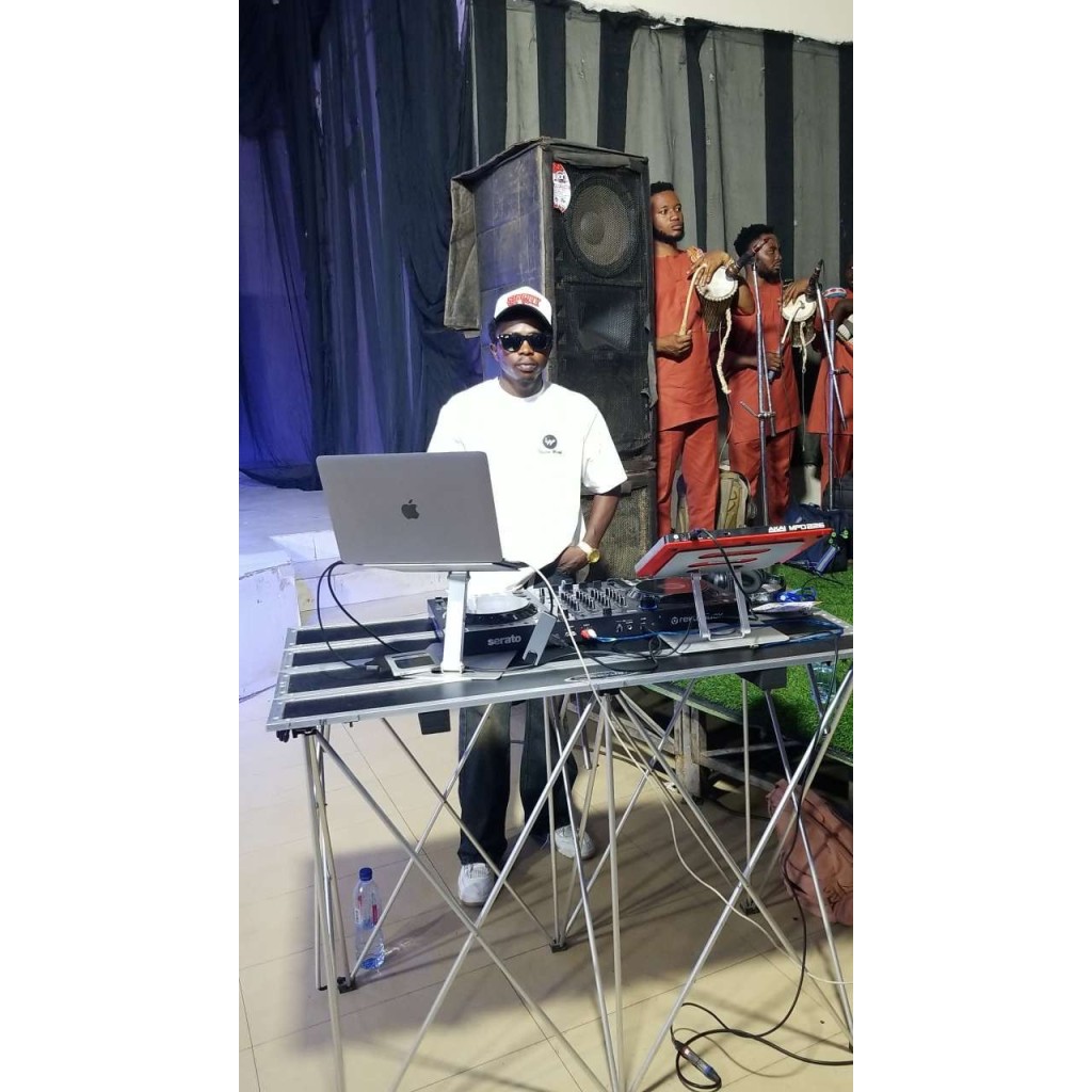 DJ Fabulouz Osogbo Wedding DJ Services and Reception Music Setup