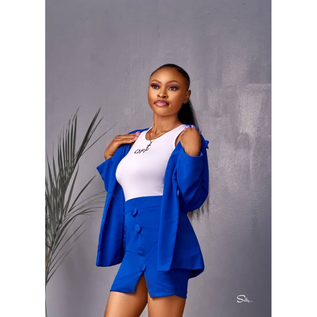 Nick's Casual in Makurdi: Bridal Gowns and Dressmaking Services