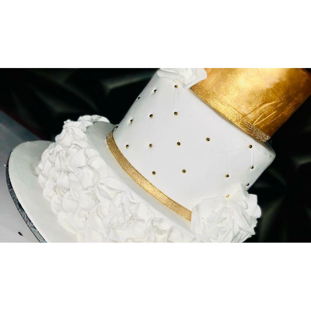 Nnyky Cakes Ijebu Igbo | Custom and Wedding Cakes Delivery and Takeout