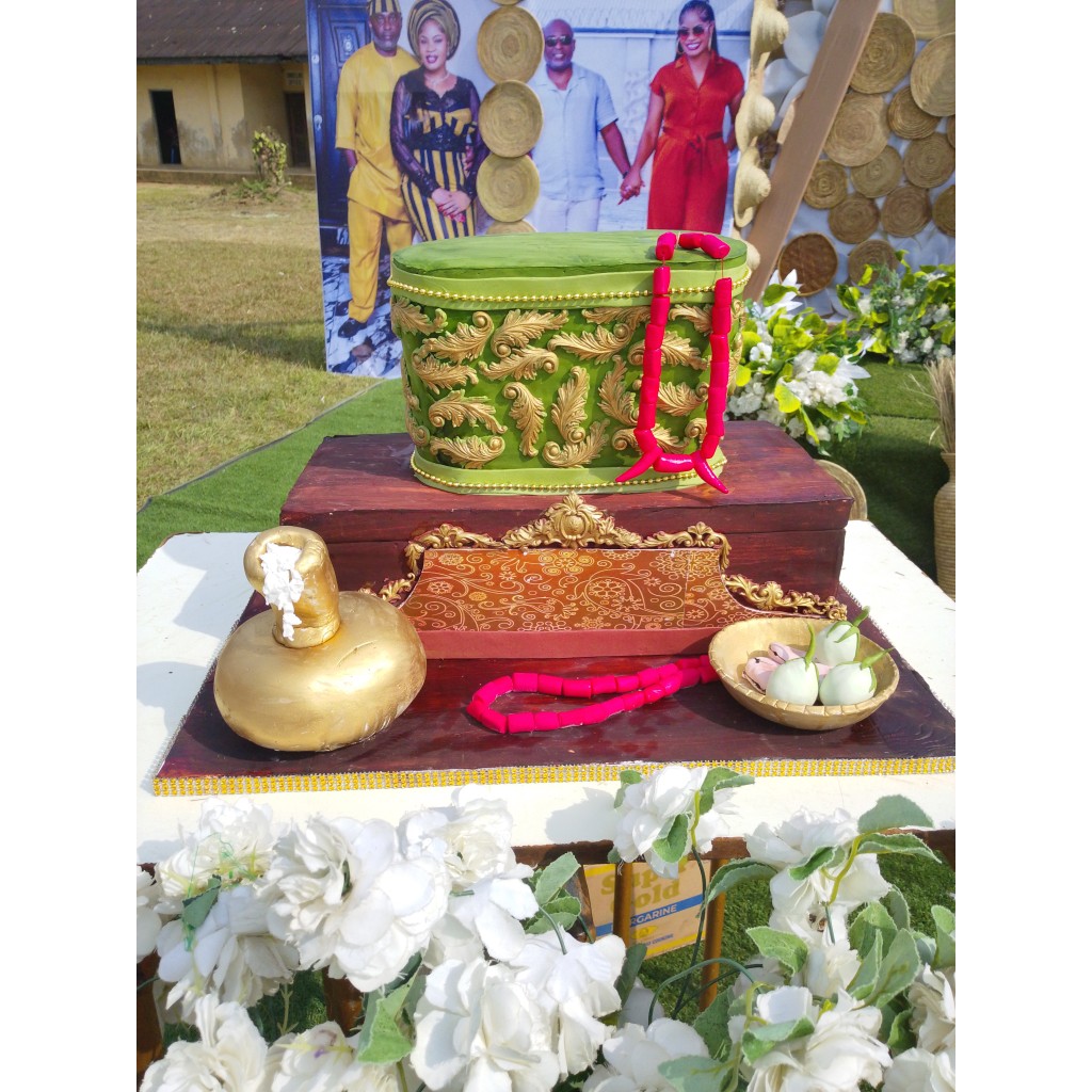 Greatone Cakes and More Uyo, Akwa Ibom — Custom Wedding Cakes